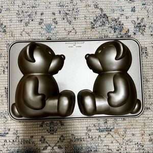 Build-A-Bear Nordic Ware Teddy 3D Mold Cake Pan Aluminum Cast USA *NIB* vintage